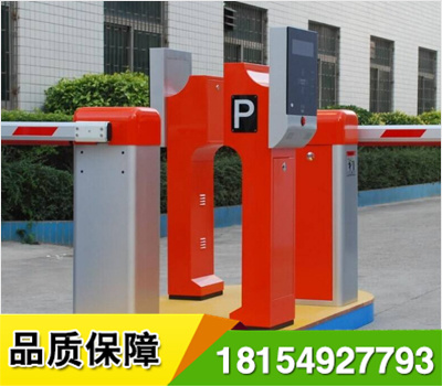 智能停車(chē)場(chǎng)門(mén)禁閘道的特性簡(jiǎn)易方便的操作軟件不只為客戶(hù)解決了因軟件操作過(guò)于煩瑣難學(xué)而帶的來(lái)人為壞死因素,更是幫客戶(hù)嚴(yán)格的杜絕了因忽于管理導(dǎo)致的財(cái)務(wù)漏洞.